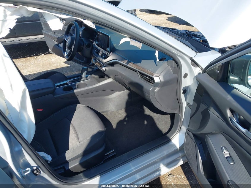 2025 Nissan Altima Sv Fwd