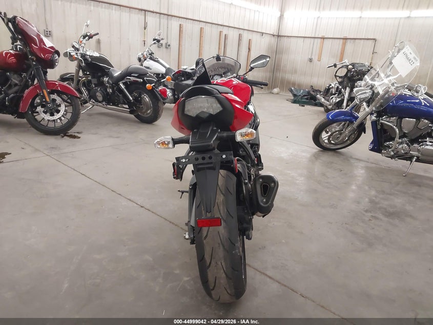 2012 Kawasaki Zx600 R VIN: JKAZX4R13CA033296 Lot: 44999042