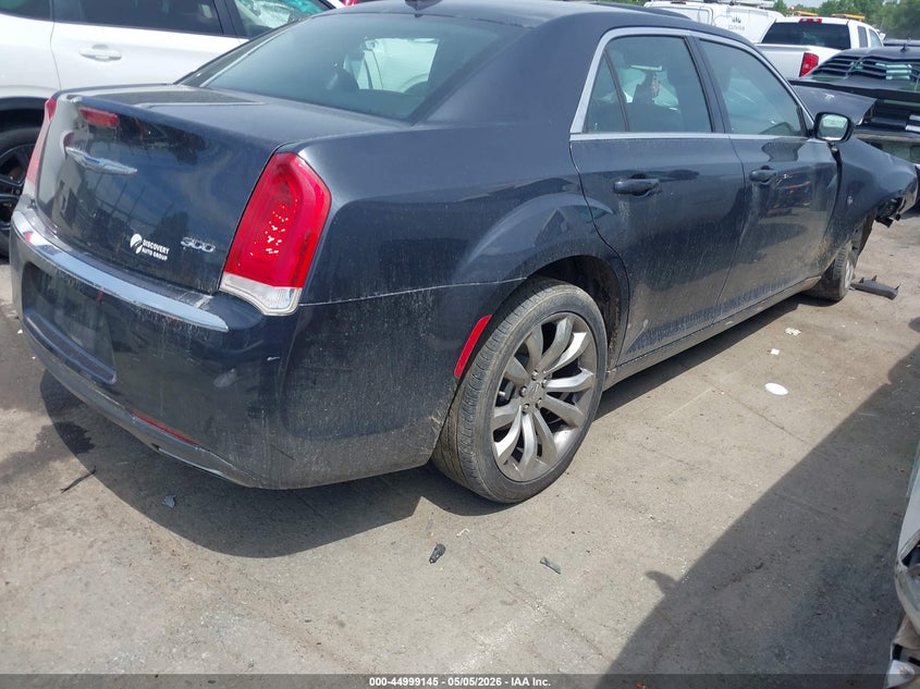 Vin: 2c3ccaag2hh538393, lot: 45496609, chrysler 300 limited 20174