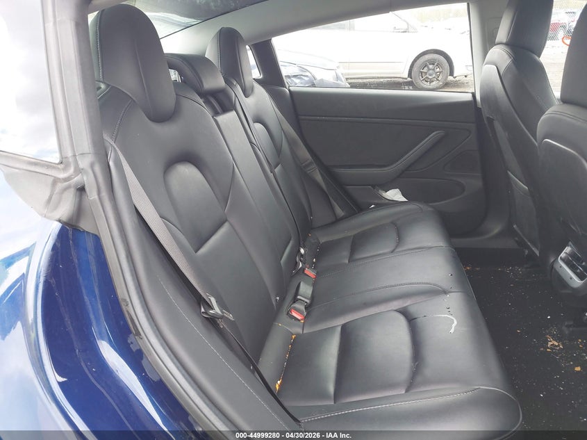 2018 TESLA MODEL 3 auction photo 8