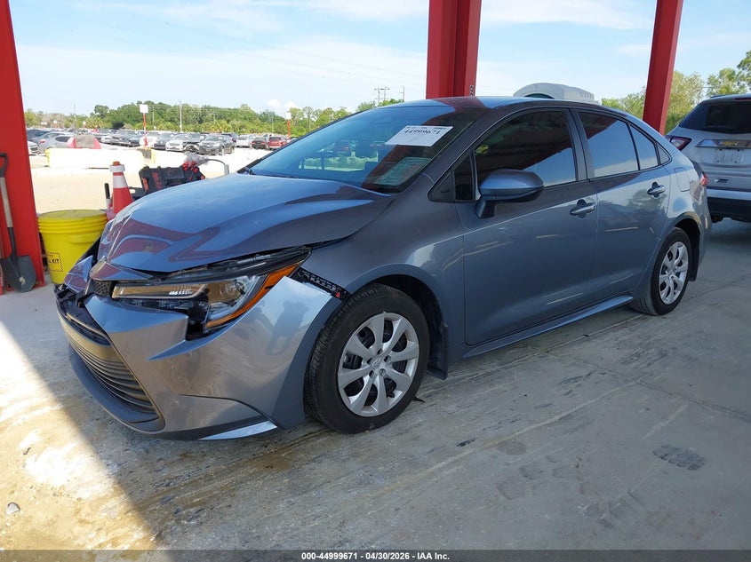 2025 Toyota Corolla Le 5YFB4MDE2SP345789 photo 1