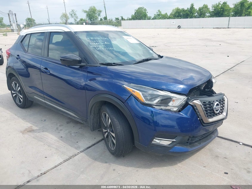 2019 NISSAN KICKS SR