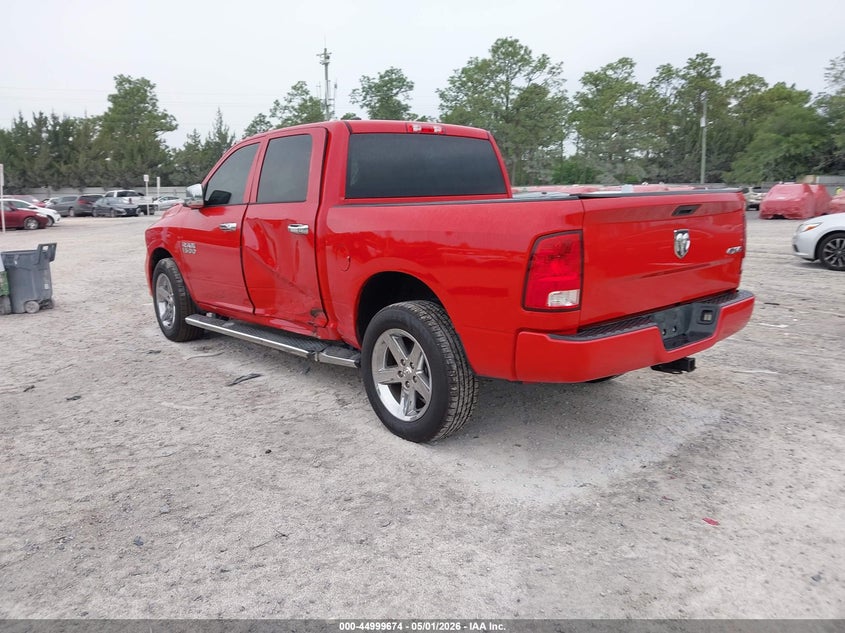 Vin: 1c6rr7kg3hs599824, lot: 45497138, ram 1500 express  4x4 5'7 box 20173