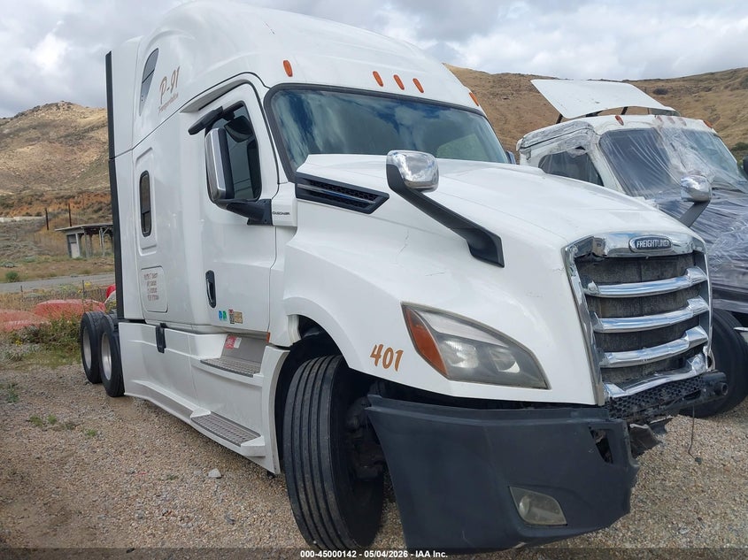 2018 Freightliner New Cascadia 126
