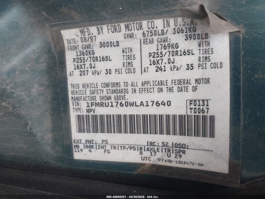 1998 Ford Expedition Eddie Bauer/Xlt VIN: 1FMRU1760WLA17640 Lot: 45000251
