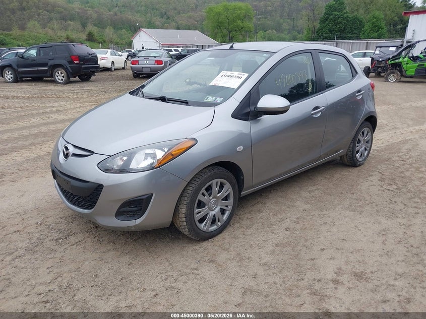 Vin: jm1de1kz3d0165504, lot: 45497854, mazda mazda2 sport 20132