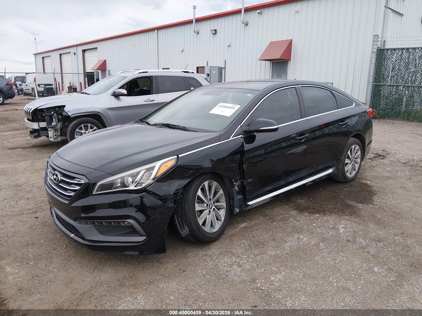 2015 HYUNDAI SONATA auction photo 2