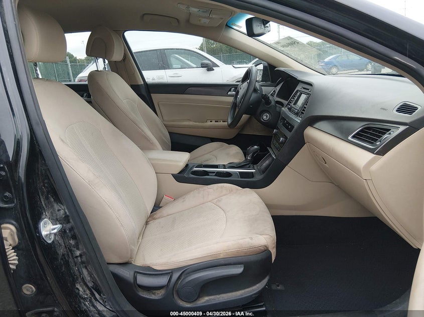 2015 HYUNDAI SONATA auction photo 5