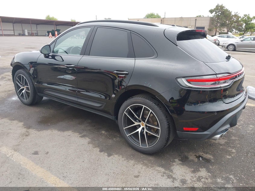 2023 PORSCHE MACAN auction photo 3