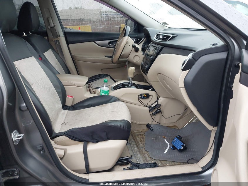 2015 NISSAN ROGUE auction photo 5