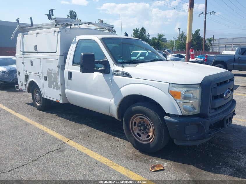 2013 FORD F-350 XL