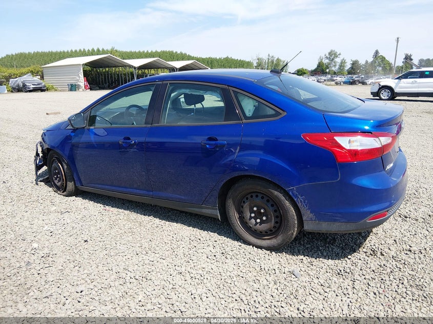 Vin: 1fahp3f29cl371501, lot: 45497992, ford focus se 20123