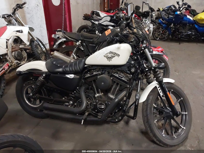 2018 Harley-Davidson Xl883 Iron 883 VIN: 1HD4LE210JC402854 Lot: 45000654