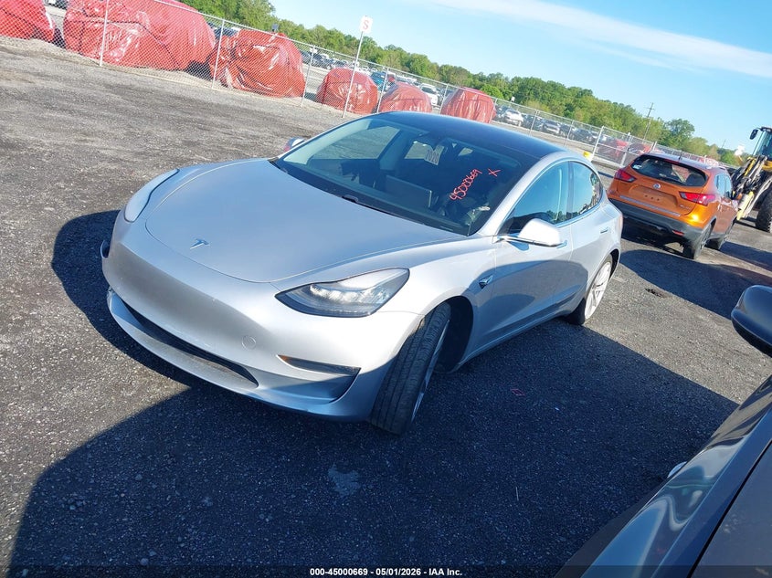 Vin: 5yj3e1eb9jf087592, lot: 45498133, tesla model 3 long range/performance 20182