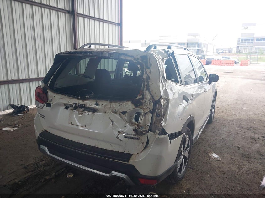 2021 SUBARU FORESTER auction photo 4
