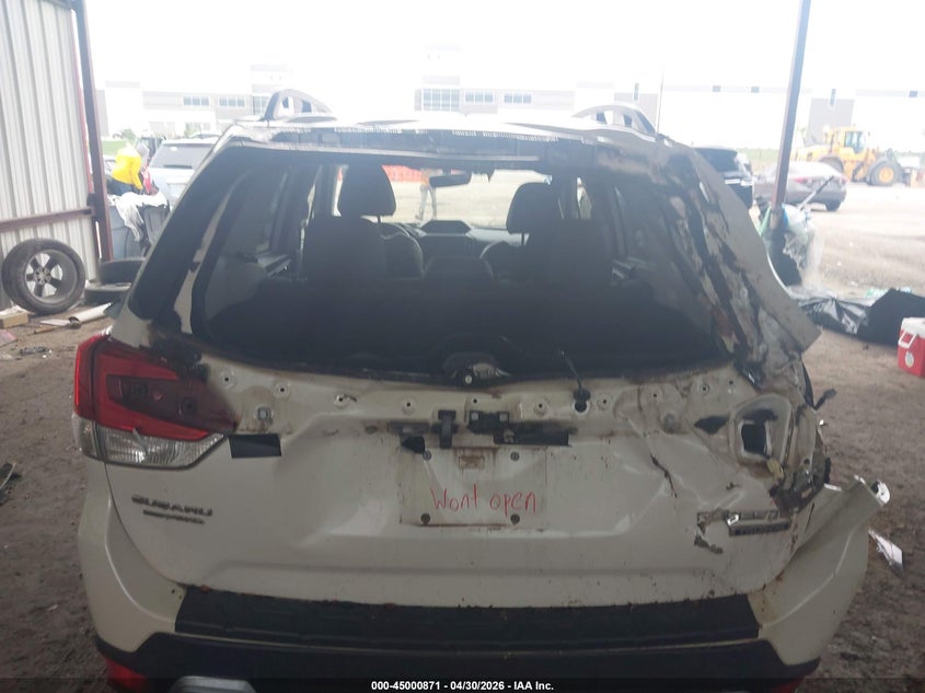 2021 SUBARU FORESTER auction photo 6