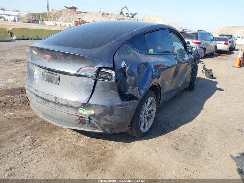 2023 TESLA MODEL Y auction photo 4