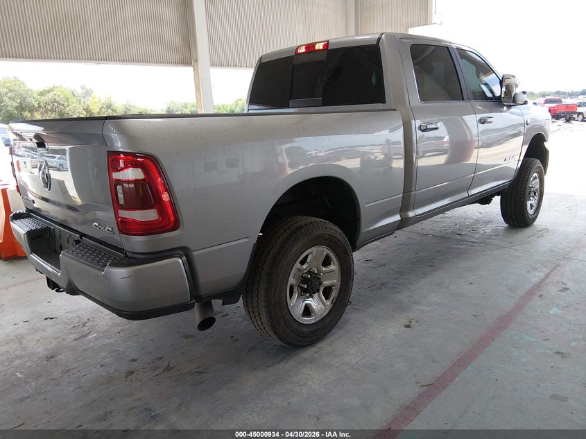 Vin: 3c6ur5fl9rg366609, lot: 45498399, ram 2500 laramie  4x4 6'4 box 20244