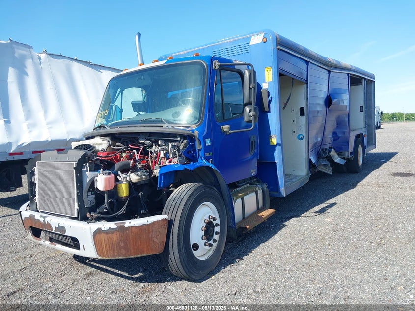 2012 FREIGHTLINER M2 auction photo 2