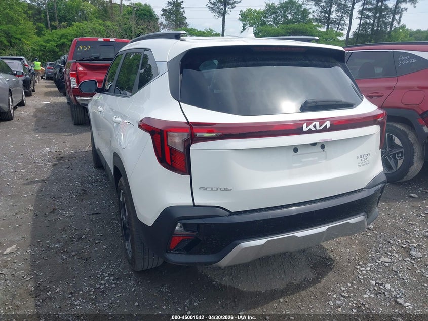 2025 KIA SELTOS auction photo 3