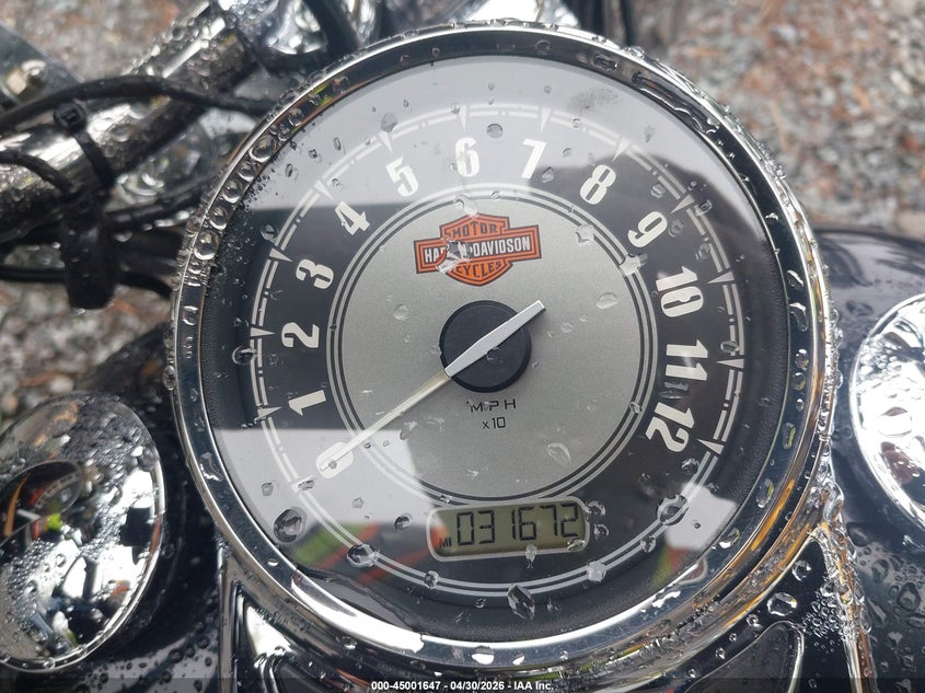 2013 Harley-Davidson Flstc Heritage Softail Classic VIN: 1HD1BWV18DB013400 Lot: 45001647