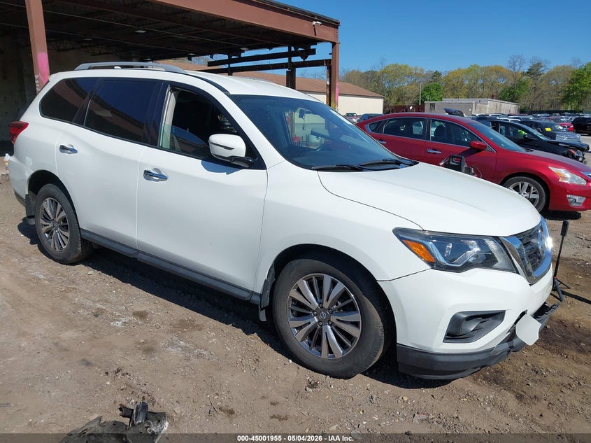 2019 NISSAN PATHFINDER S
