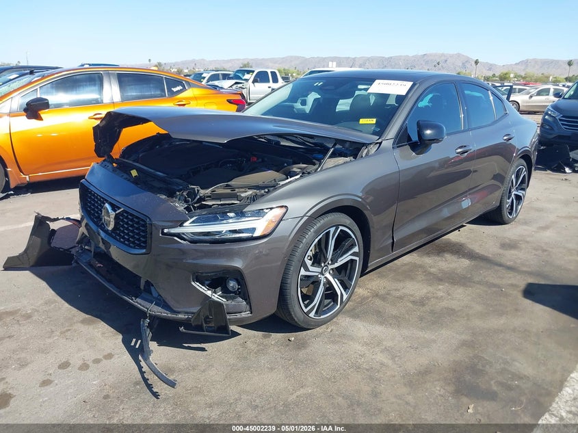 2024 Volvo S60 B5 Plus Dark Theme 7JRL12TL2RG316887 photo 1