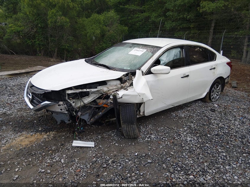 2018 NISSAN ALTIMA auction photo 2