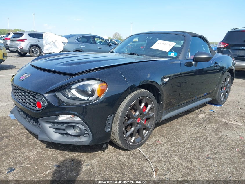 Vin: jc1nfaek5j0137227, lot: 45499859, fiat 124 spider abarth 20182
