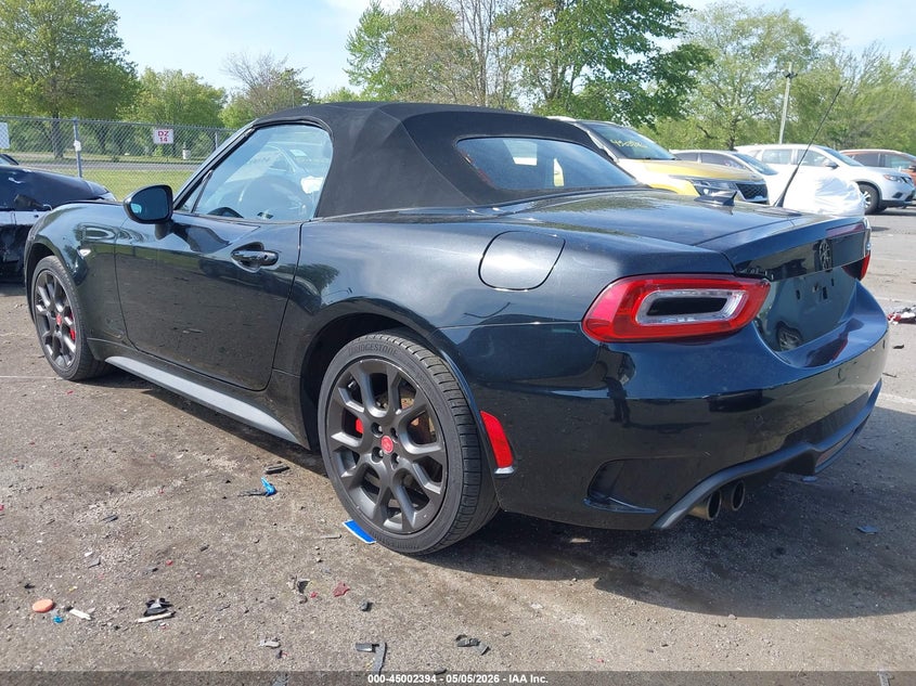 Vin: jc1nfaek5j0137227, lot: 45499859, fiat 124 spider abarth 20183