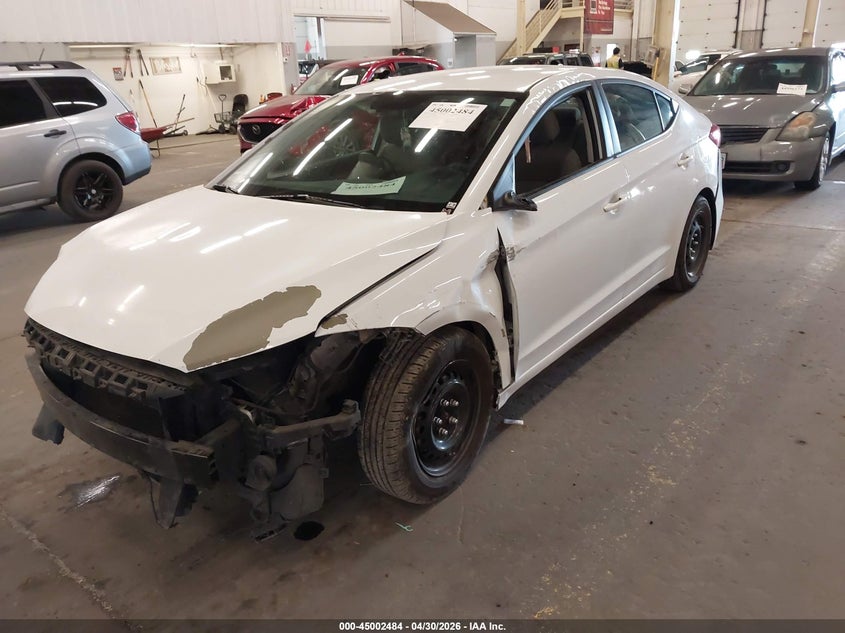 2017 HYUNDAI ELANTRA auction photo 2
