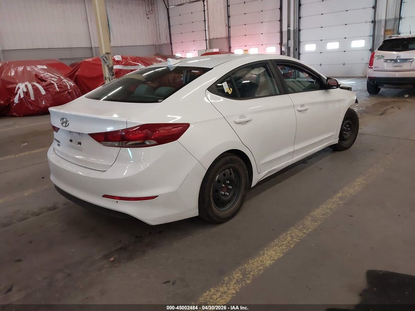 2017 HYUNDAI ELANTRA auction photo 4