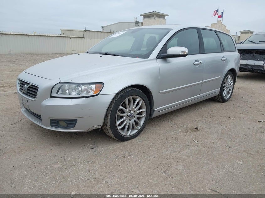 2010 Volvo V50 2.4I