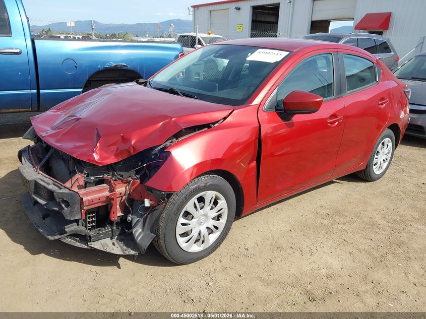 2019 Toyota Yaris L 3MYDLBYV1KY521887 photo 1