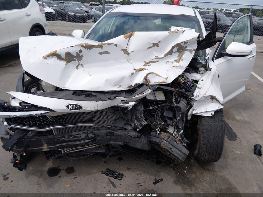 2012 Kia Optima 2.4 Lx white Lot 111045002862 Vin 5XXGM4A77CG051052