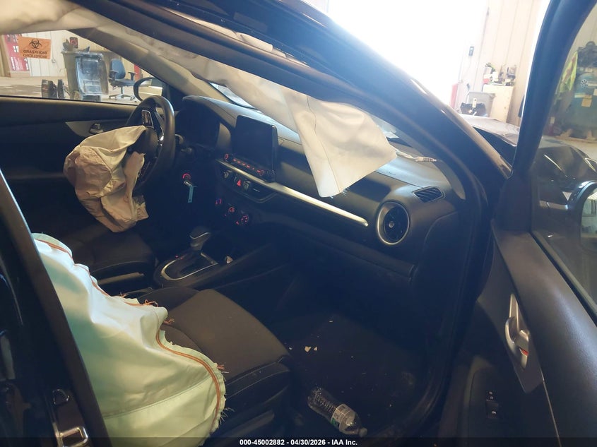 VIN 3KPF24AD1PE683339 2023 KIA FORTE LXS