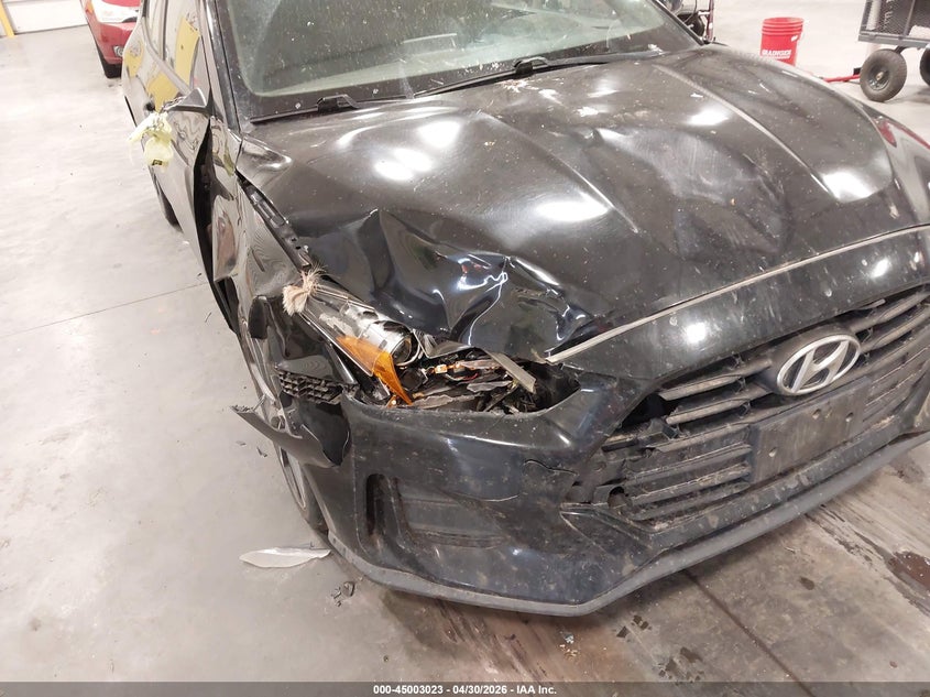2019 Hyundai Veloster 2.0 Gl VIN: KMHTG6AF4KU010097 Lot: 45003023