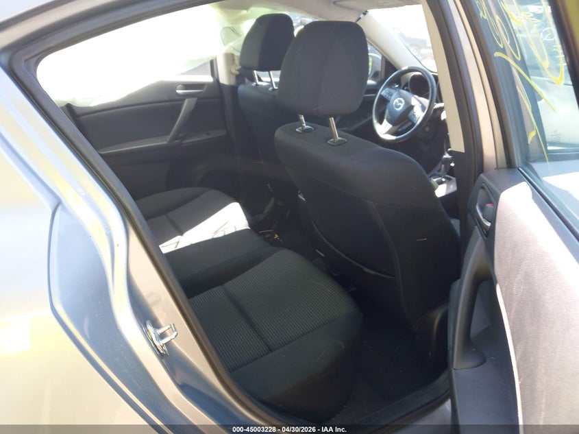 JM1BL1V72C1646862 2012 Mazda 3 2.0 I Touring silver