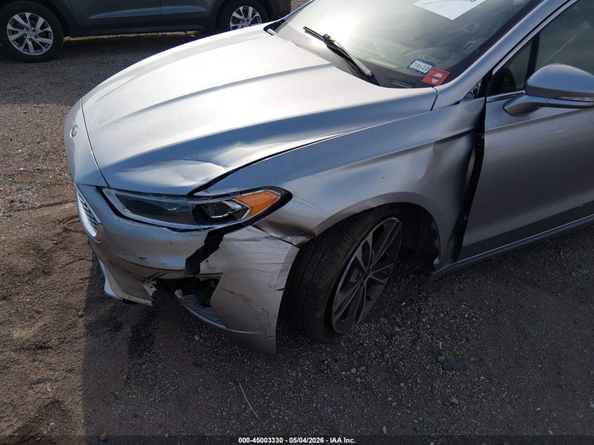 2020 FORD FUSION auction photo 6