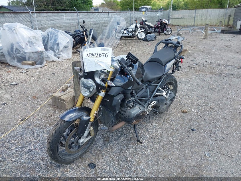 2016 BMW R1200 auction photo 2