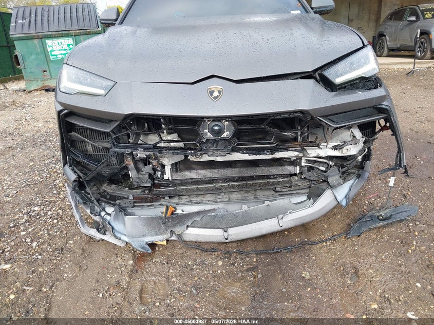 2022 LAMBORGHINI URUS auction photo 6