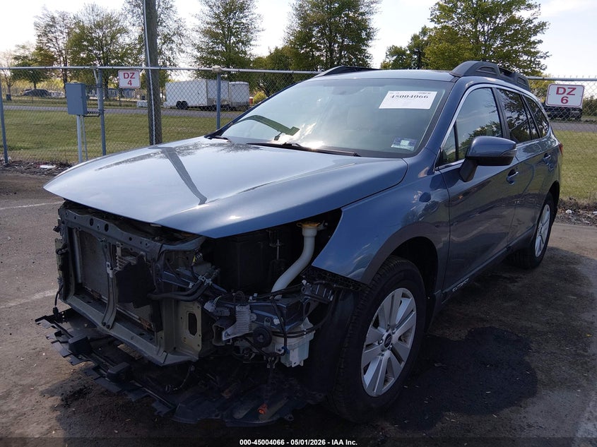 2016 Subaru Outback 2.5i Premium 4S4BSAHC5G3215904 photo 1