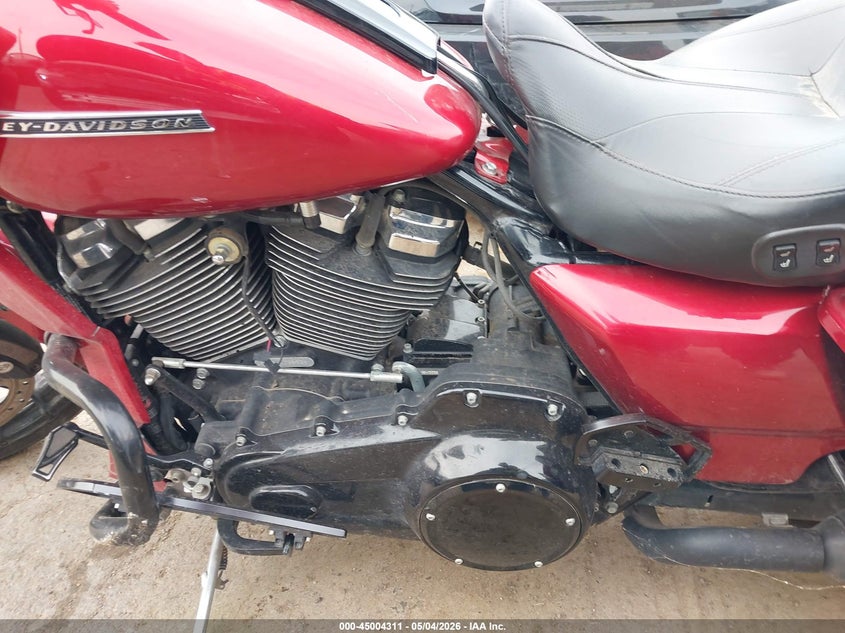 2018 Harley-Davidson Fltrxs Road Glide Special VIN: 1HD1KTC14JB624053 Lot: 45004311