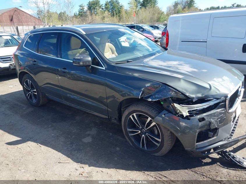 VOLVO XC60 2020. Lot# 45004326. VIN YV4102RK8L1526215. Photo 1