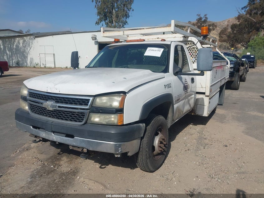1GBJC34U27E142538 2007 Chevrolet Silverado 3500 Chassis Classic Work Truck photo 1