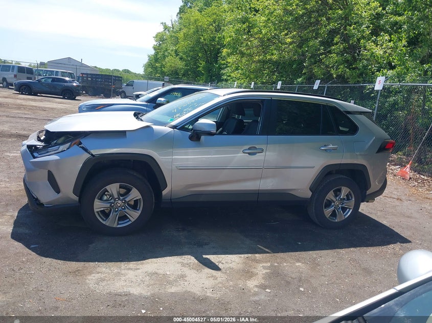 VIN 4T3RWRFV6RU149244 2024 TOYOTA RAV4 HYBRID XLE