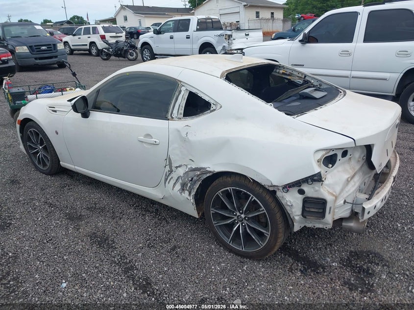 Vin: jf1znaa12h8711403, lot: 45502442, toyota 86 20173