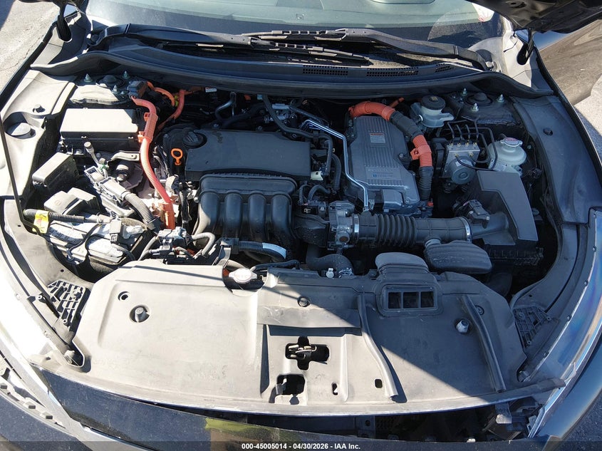 2018 Honda Clarity Plug-In Hybrid VIN: JHMZC5F10JC002745 Lot: 45005014