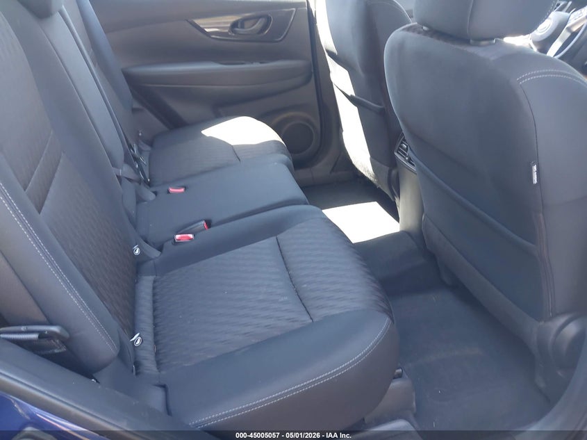 2019 NISSAN ROGUE auction photo 8