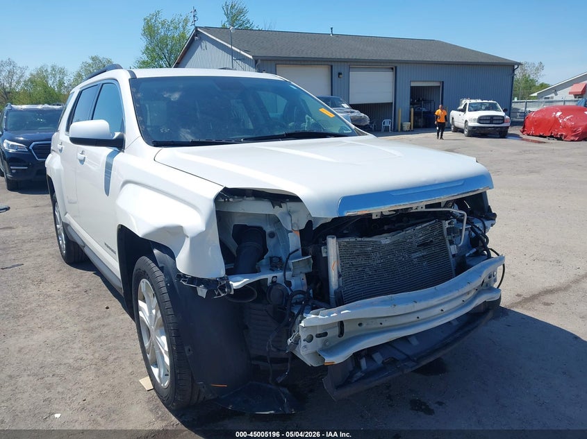 2017 GMC TERRAIN SLE-2